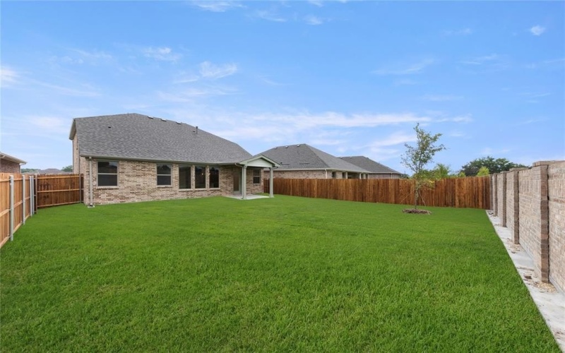 2318 Myrtle Way, Melissa, TX 75454, 3 Habitaciones Habitaciones , ,2 BañosBaños,Residential,En Venta,2318 Myrtle Way,20969648