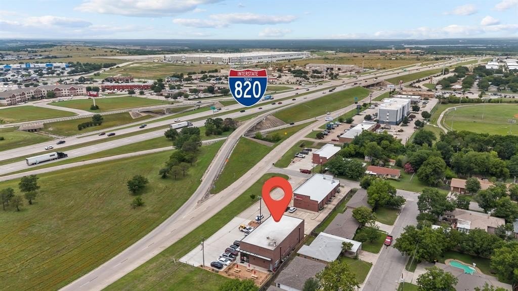 108 N Jim Wright Freeway #102, White Settlement, TX 76108, ,Other,For Sale,108 N Jim Wright Freeway,20961260