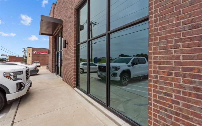 108 N Jim Wright Freeway #102, White Settlement, TX 76108, ,Other,For Sale,108 N Jim Wright Freeway,20961260