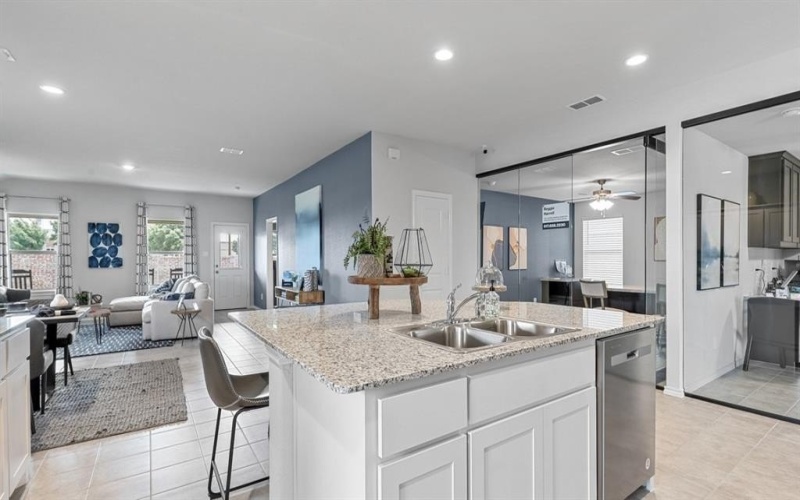 2128 RANGER HILL Avenue, Fort Worth, TX 76108, 4 Bedrooms Bedrooms, ,2 BathroomsBathrooms,Residential,For Sale,2128 RANGER HILL Avenue,20963765