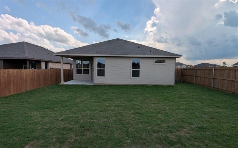 1001 TRACTION Trail, Cleburne, TX 76031, 4 Habitaciones Habitaciones , ,2 BañosBaños,Residential,En Venta,1001 TRACTION Trail,20967121