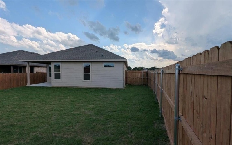 1001 TRACTION Trail, Cleburne, TX 76031, 4 Habitaciones Habitaciones , ,2 BañosBaños,Residential,En Venta,1001 TRACTION Trail,20967121