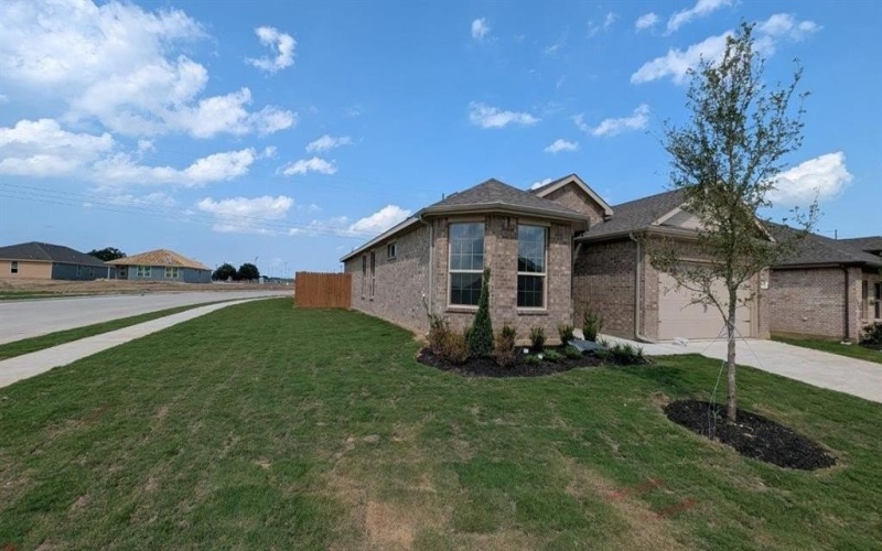 1001 TRACTION Trail, Cleburne, TX 76031, 4 Habitaciones Habitaciones , ,2 BañosBaños,Residential,En Venta,1001 TRACTION Trail,20967121