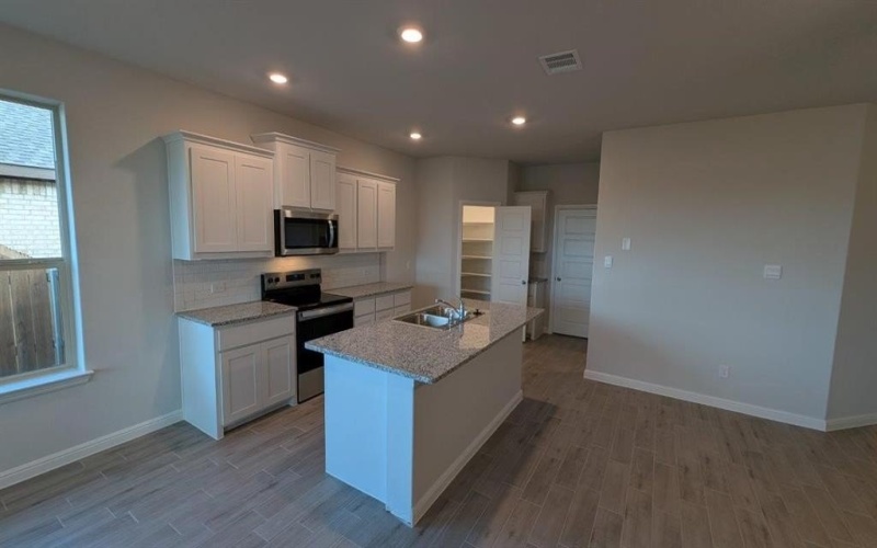 1001 TRACTION Trail, Cleburne, TX 76031, 4 Habitaciones Habitaciones , ,2 BañosBaños,Residential,En Venta,1001 TRACTION Trail,20967121