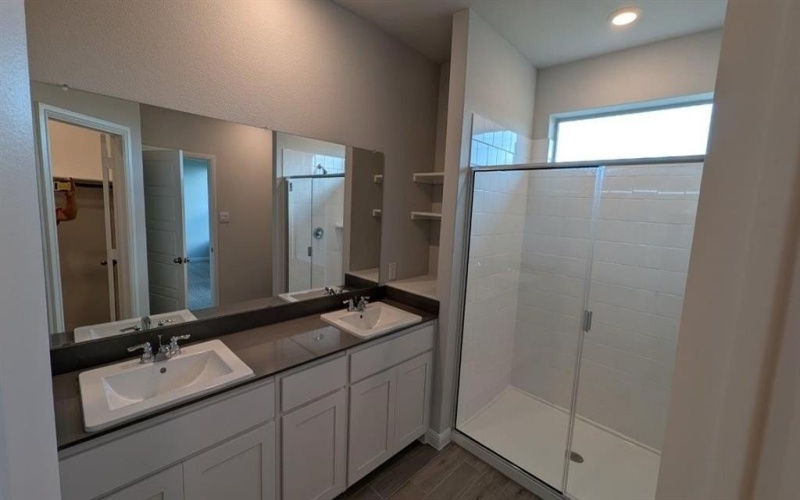 1001 TRACTION Trail, Cleburne, TX 76031, 4 Habitaciones Habitaciones , ,2 BañosBaños,Residential,En Venta,1001 TRACTION Trail,20967121