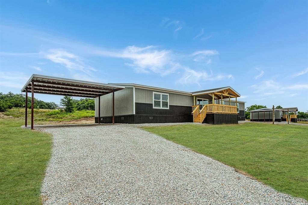 320 Denton Heights Lane, Weatherford, TX 76085, 5 Bedrooms Bedrooms, ,3 BathroomsBathrooms,Residential,For Sale,320 Denton Heights Lane,20967154