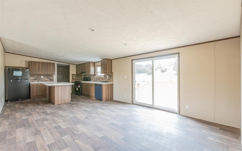 320 Denton Heights Lane, Weatherford, TX 76085, 5 Bedrooms Bedrooms, ,3 BathroomsBathrooms,Residential,For Sale,320 Denton Heights Lane,20967154