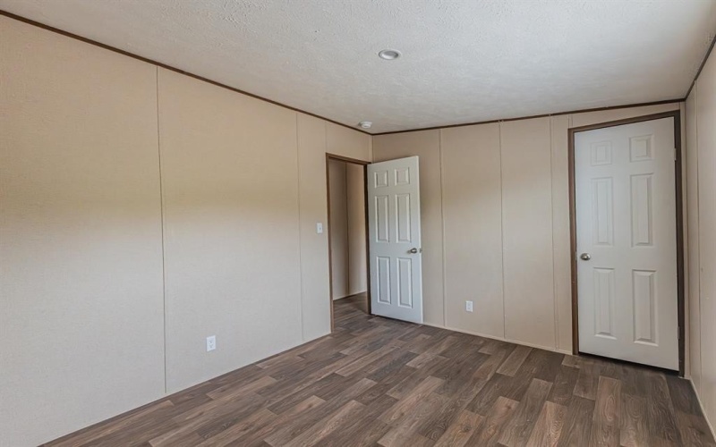 320 Denton Heights Lane, Weatherford, TX 76085, 5 Bedrooms Bedrooms, ,3 BathroomsBathrooms,Residential,For Sale,320 Denton Heights Lane,20967154