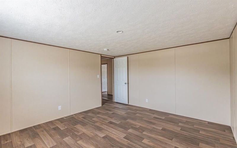 320 Denton Heights Lane, Weatherford, TX 76085, 5 Bedrooms Bedrooms, ,3 BathroomsBathrooms,Residential,For Sale,320 Denton Heights Lane,20967154