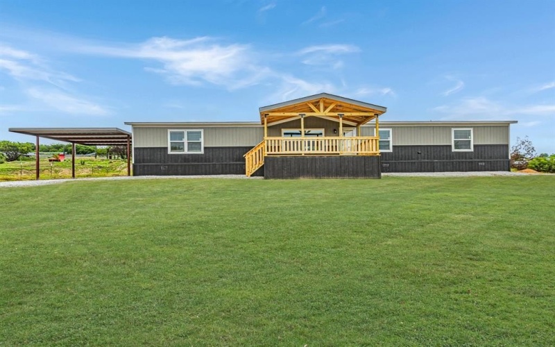 320 Denton Heights Lane, Weatherford, TX 76085, 5 Bedrooms Bedrooms, ,3 BathroomsBathrooms,Residential,For Sale,320 Denton Heights Lane,20967154