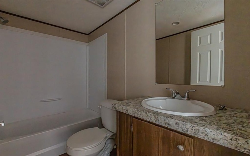 320 Denton Heights Lane, Weatherford, TX 76085, 5 Bedrooms Bedrooms, ,3 BathroomsBathrooms,Residential,For Sale,320 Denton Heights Lane,20967154