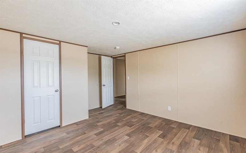 320 Denton Heights Lane, Weatherford, TX 76085, 5 Bedrooms Bedrooms, ,3 BathroomsBathrooms,Residential,For Sale,320 Denton Heights Lane,20967154