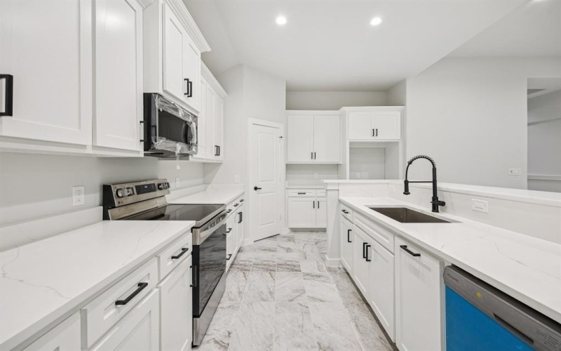 2716 E 12th Street, Fort Worth, TX 76111, 4 Bedrooms Bedrooms, ,2 BathroomsBathrooms,Residential,For Sale,2716 E 12th Street,0,20967216