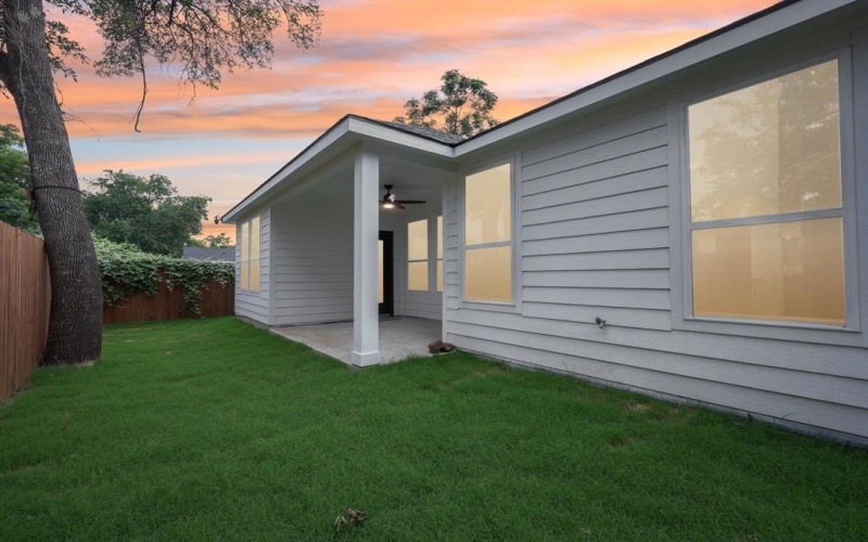 2716 E 12th Street, Fort Worth, TX 76111, 4 Bedrooms Bedrooms, ,2 BathroomsBathrooms,Residential,For Sale,2716 E 12th Street,0,20967216