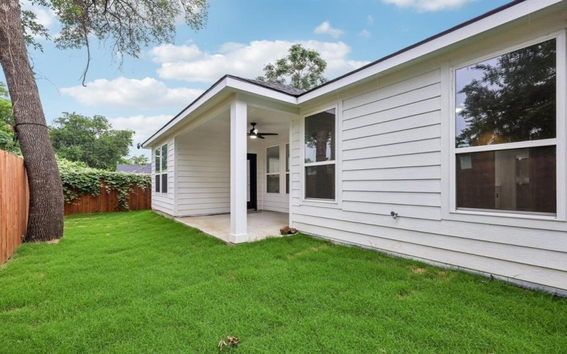 2716 E 12th Street, Fort Worth, TX 76111, 4 Bedrooms Bedrooms, ,2 BathroomsBathrooms,Residential,For Sale,2716 E 12th Street,0,20967216