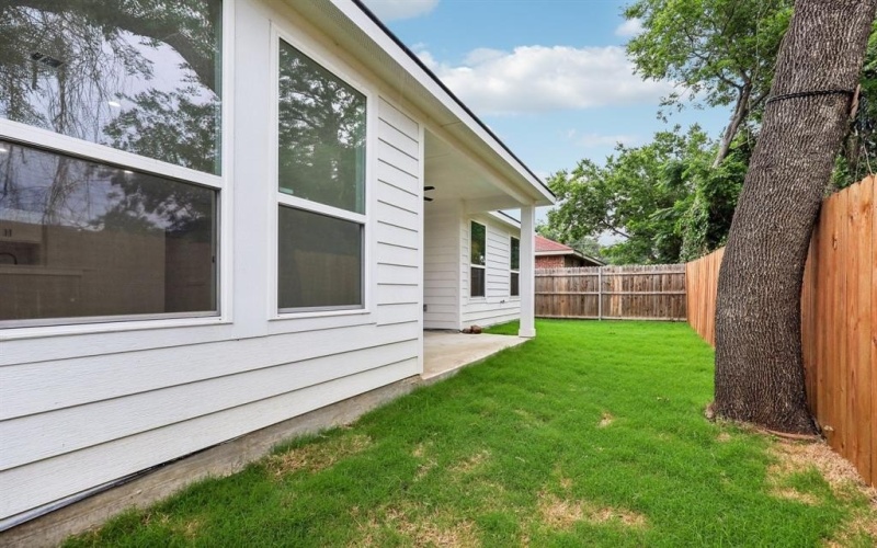 2716 E 12th Street, Fort Worth, TX 76111, 4 Bedrooms Bedrooms, ,2 BathroomsBathrooms,Residential,For Sale,2716 E 12th Street,0,20967216