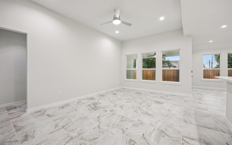 2716 E 12th Street, Fort Worth, TX 76111, 4 Bedrooms Bedrooms, ,2 BathroomsBathrooms,Residential,For Sale,2716 E 12th Street,0,20967216