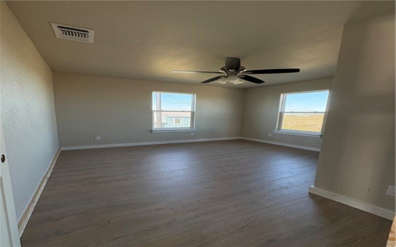 380 W Live Oak Ln, Rockport, TX 78382, 3 Bedrooms Bedrooms, ,2 BathroomsBathrooms,Residential,For Sale,380 W Live Oak Ln,440813