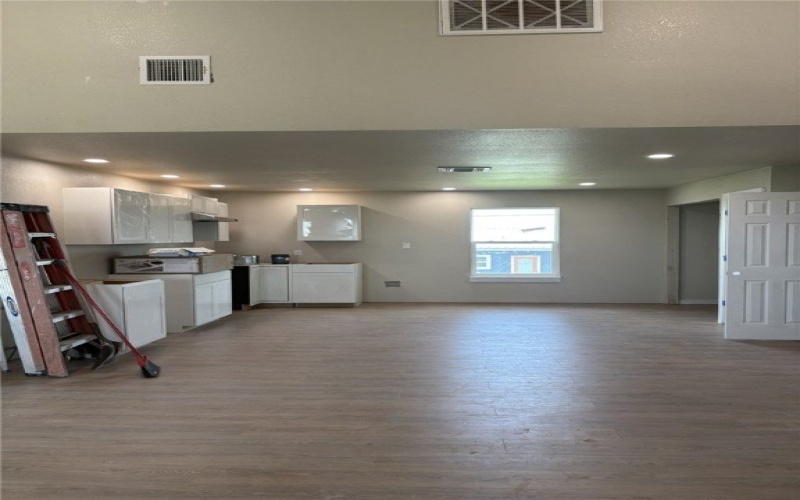 380 W Live Oak Ln, Rockport, TX 78382, 3 Bedrooms Bedrooms, ,2 BathroomsBathrooms,Residential,For Sale,380 W Live Oak Ln,440813