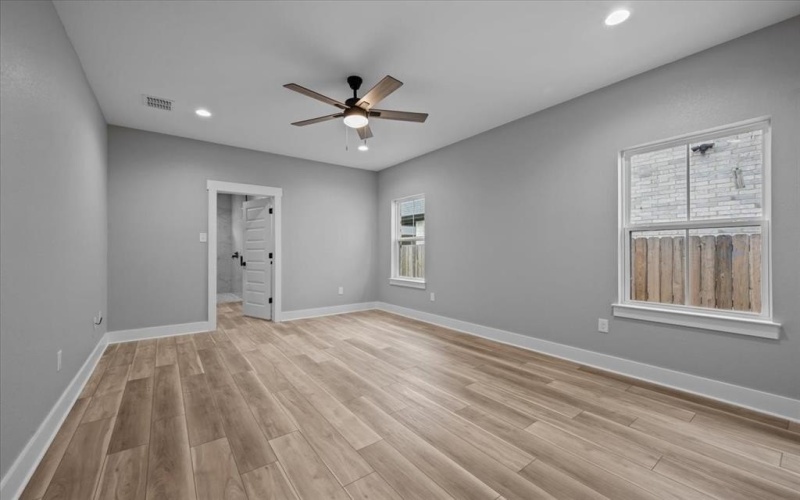 13017 Rainier, Woodway, TX 76712, 4 Bedrooms Bedrooms, ,3 BathroomsBathrooms,Residential,For Sale,13017 Rainier,20967533