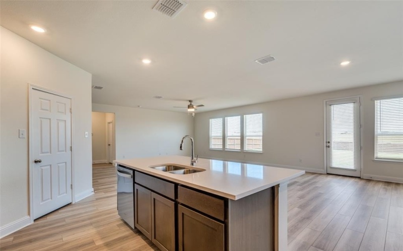 341 Fallbrook Drive, Aledo, TX 76008, 4 Bedrooms Bedrooms, ,2 BathroomsBathrooms,Residential,For Sale,341 Fallbrook Drive,0,20968259