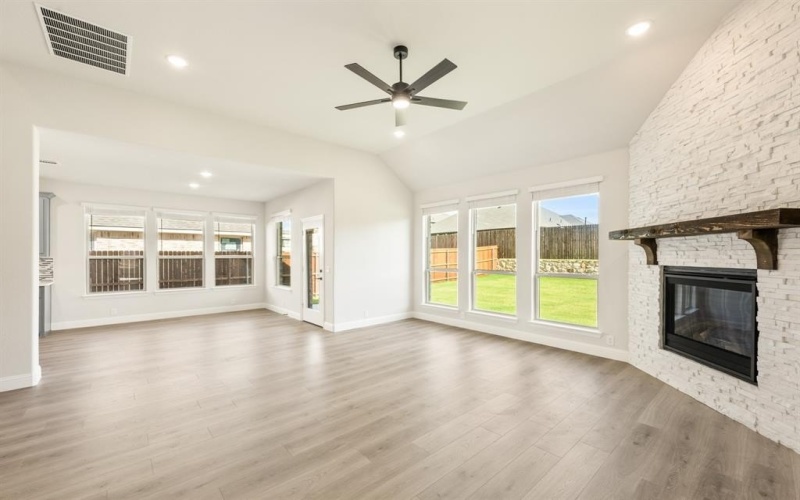325 Atlas Cedar Drive, Glenn Heights, TX 75154, 4 Bedrooms Bedrooms, ,3 BathroomsBathrooms,Residential,For Sale,325 Atlas Cedar Drive,20968346