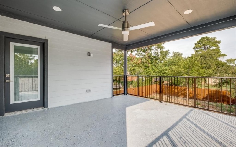 2417 Felton Court, Dallas, TX 75215, 4 Bedrooms Bedrooms, ,3 BathroomsBathrooms,Residential,For Sale,2417 Felton Court,0,20968465