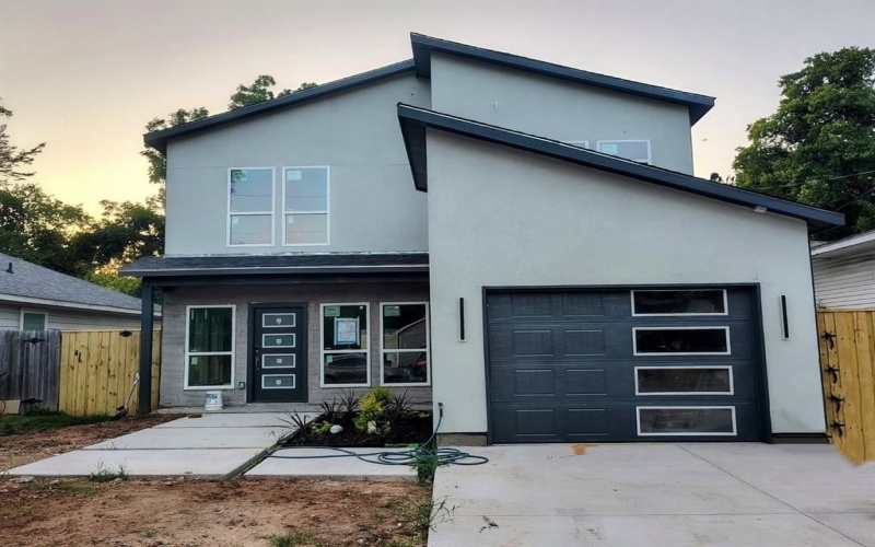 2417 Felton Court, Dallas, TX 75215, 4 Bedrooms Bedrooms, ,3 BathroomsBathrooms,Residential,For Sale,2417 Felton Court,0,20968465