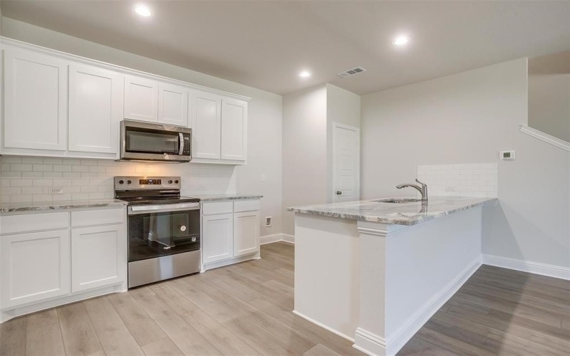 6815 Robert Reed Drive, Arlington, TX 76001, 3 Habitaciones Habitaciones , ,2 BañosBaños,Residential,En Venta,6815 Robert Reed Drive,0,20968605