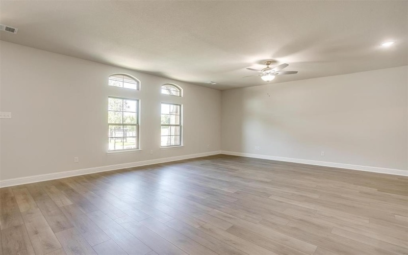 6815 Robert Reed Drive, Arlington, TX 76001, 3 Habitaciones Habitaciones , ,2 BañosBaños,Residential,En Venta,6815 Robert Reed Drive,0,20968605