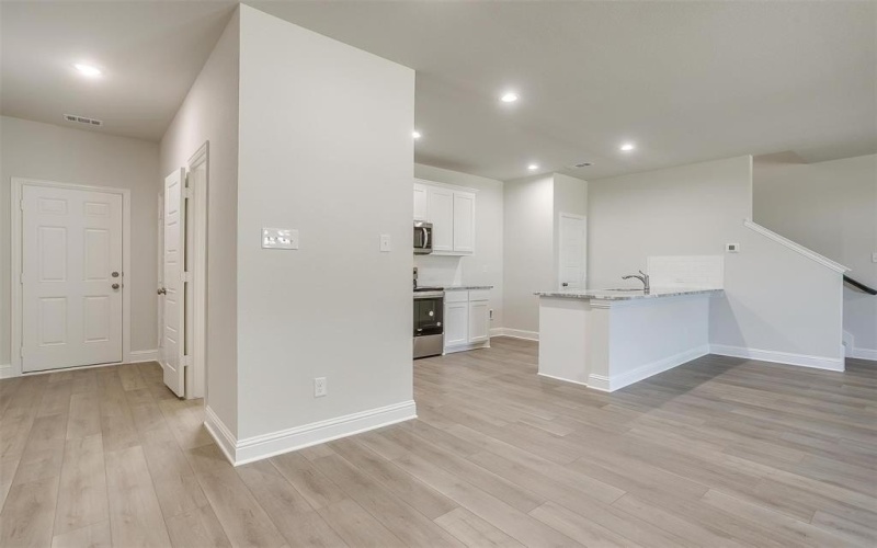 6815 Robert Reed Drive, Arlington, TX 76001, 3 Habitaciones Habitaciones , ,2 BañosBaños,Residential,En Venta,6815 Robert Reed Drive,0,20968605