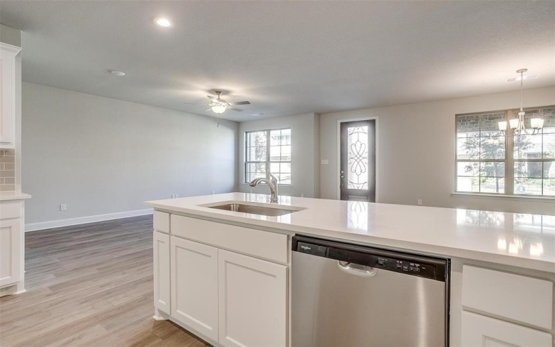 6817 Robert Reed Drive, Arlington, TX 76001, 3 Bedrooms Bedrooms, ,2 BathroomsBathrooms,Residential,For Sale,6817 Robert Reed Drive,0,20968614