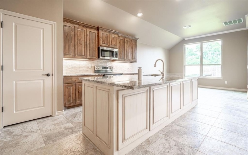 2600 Creek Drive, Granbury, TX 76048, 3 Habitaciones Habitaciones , ,2 BañosBaños,Residential,En Venta,2600 Creek Drive,20969878