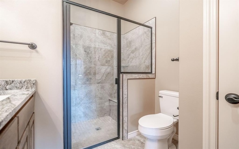 2600 Creek Drive, Granbury, TX 76048, 3 Habitaciones Habitaciones , ,2 BañosBaños,Residential,En Venta,2600 Creek Drive,20969878