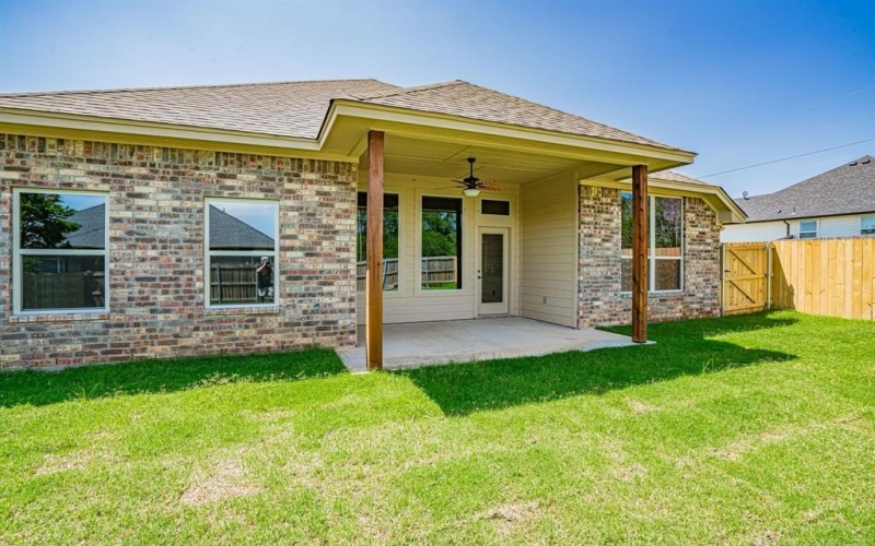 2600 Creek Drive, Granbury, TX 76048, 3 Habitaciones Habitaciones , ,2 BañosBaños,Residential,En Venta,2600 Creek Drive,20969878