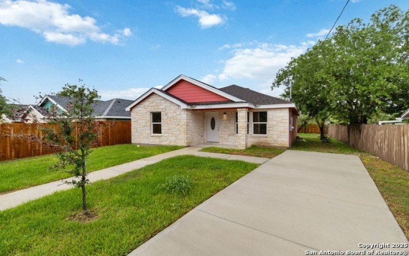 10302 Renova, San Antonio, TX 78214, 3 Bedrooms Bedrooms, ,2 BathroomsBathrooms,Residential,For Sale,10302 Renova,1875774