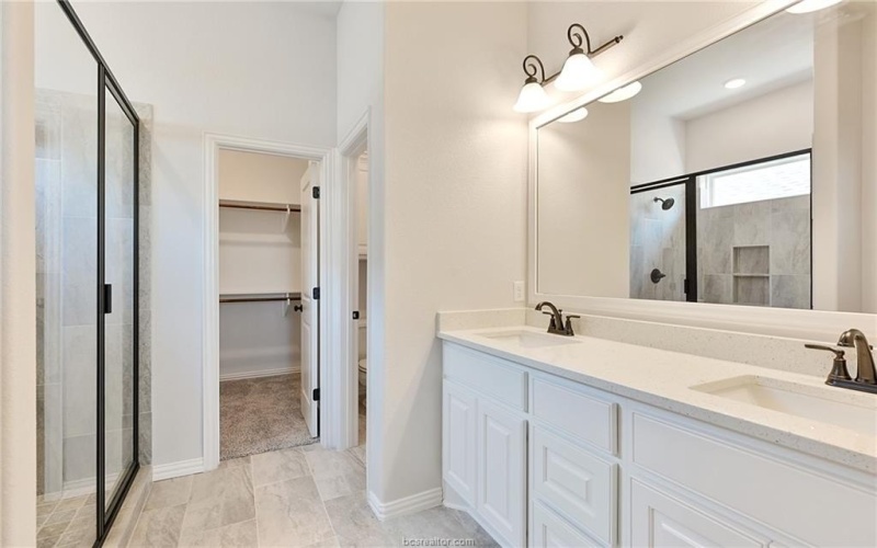 6436 Raleigh, College Station, TX 77845, 4 Habitaciones Habitaciones , ,3 BañosBaños,Residential,En Venta,6436 Raleigh,25006914