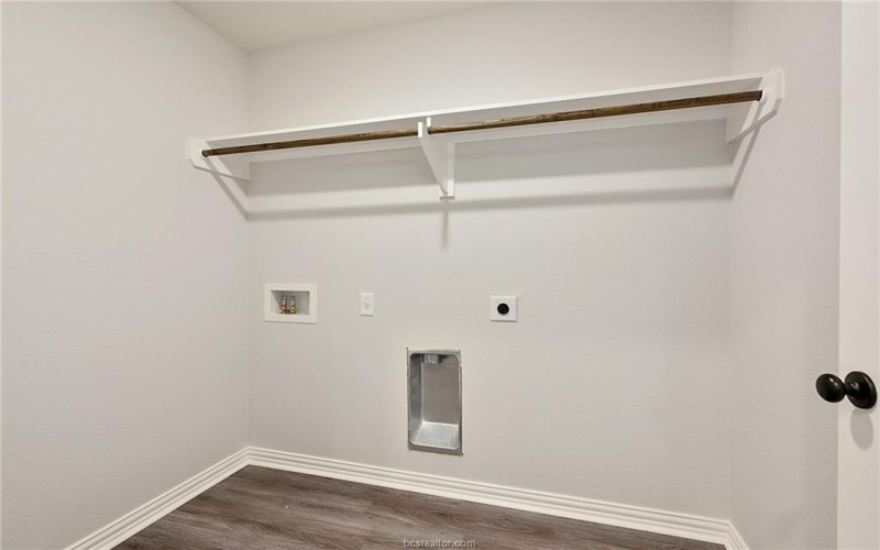 6436 Raleigh, College Station, TX 77845, 4 Habitaciones Habitaciones , ,3 BañosBaños,Residential,En Venta,6436 Raleigh,25006914