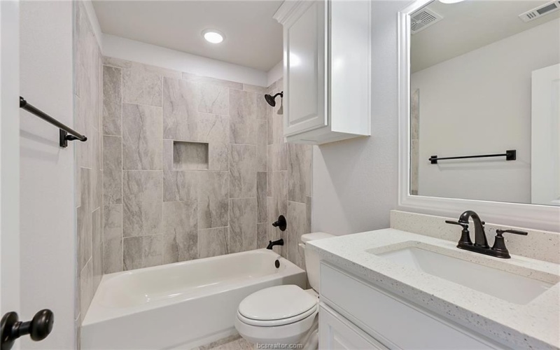 6436 Raleigh, College Station, TX 77845, 4 Habitaciones Habitaciones , ,3 BañosBaños,Residential,En Venta,6436 Raleigh,25006914