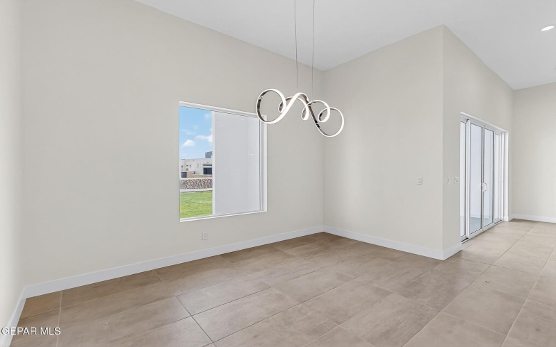 317 RIO DE JAZMIN Circle, El Paso, TX 79932, 4 Habitaciones Habitaciones , ,3 BañosBaños,Residential,En Venta,317 RIO DE JAZMIN Circle,924605