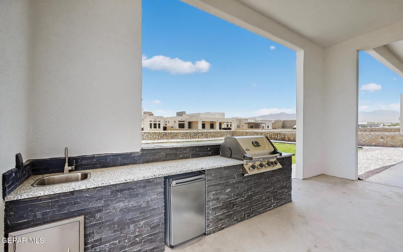 317 RIO DE JAZMIN Circle, El Paso, TX 79932, 4 Habitaciones Habitaciones , ,3 BañosBaños,Residential,En Venta,317 RIO DE JAZMIN Circle,924605