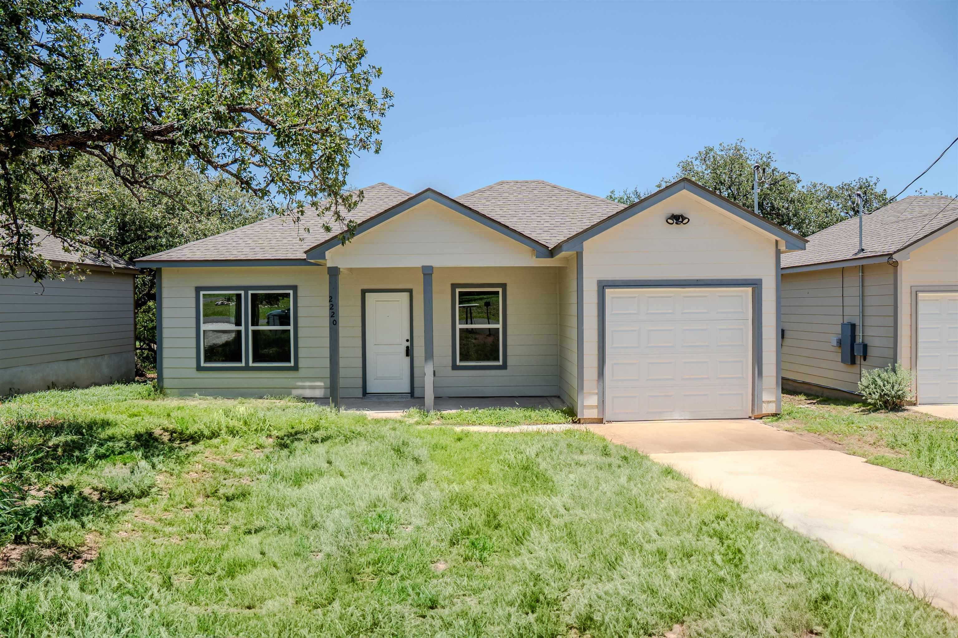 2220 McArthur Avenue, Kingsland, TX 78639, 3 Bedrooms Bedrooms, ,2 BathroomsBathrooms,Residential,For Sale,2220 McArthur Avenue,173864