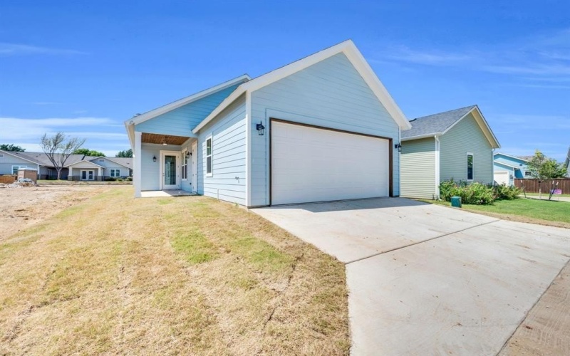 970 Abigail Way, Midlothian, TX 76065, 3 Bedrooms Bedrooms, ,2 BathroomsBathrooms,Residential,For Sale,970 Abigail Way,0,20968813