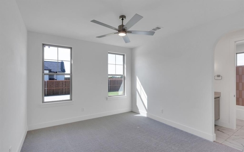 6031 Maplewood Boulevard, Midlothian, TX 76065, 4 Bedrooms Bedrooms, ,5 BathroomsBathrooms,Residential,For Sale,6031 Maplewood Boulevard,0,20969082