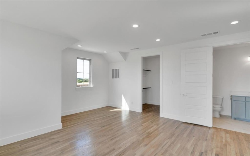6031 Maplewood Boulevard, Midlothian, TX 76065, 4 Bedrooms Bedrooms, ,5 BathroomsBathrooms,Residential,For Sale,6031 Maplewood Boulevard,0,20969082