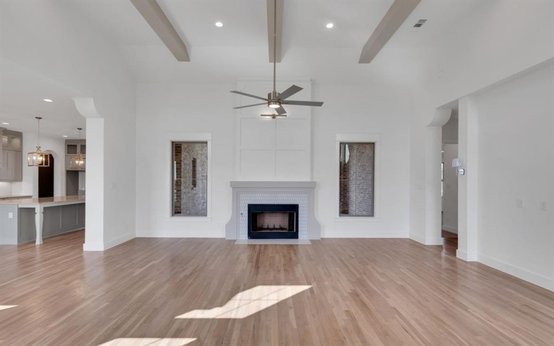 6031 Maplewood Boulevard, Midlothian, TX 76065, 4 Bedrooms Bedrooms, ,5 BathroomsBathrooms,Residential,For Sale,6031 Maplewood Boulevard,0,20969082