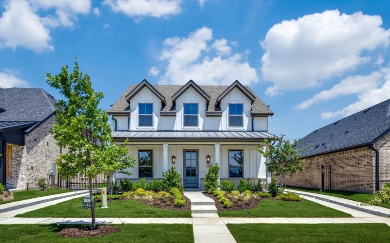 1904 Holland Drive, Van Alstyne, TX 75495, 4 Bedrooms Bedrooms, ,5 BathroomsBathrooms,Residential,For Sale,1904 Holland Drive,20970008