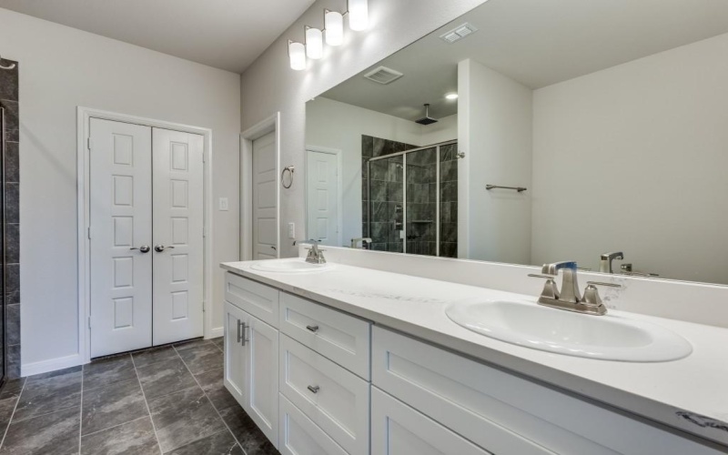 1844 Rosedale Avenue, Van Alstyne, TX 75495, 4 Bedrooms Bedrooms, ,3 BathroomsBathrooms,Residential,For Sale,1844 Rosedale Avenue,20970025