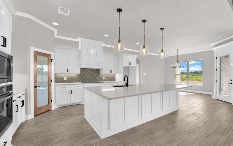 2000 Forest Bridge Drive, Azle, TX 76020, 4 Habitaciones Habitaciones , ,2 BañosBaños,Residential,En Venta,2000 Forest Bridge Drive,0,20970043