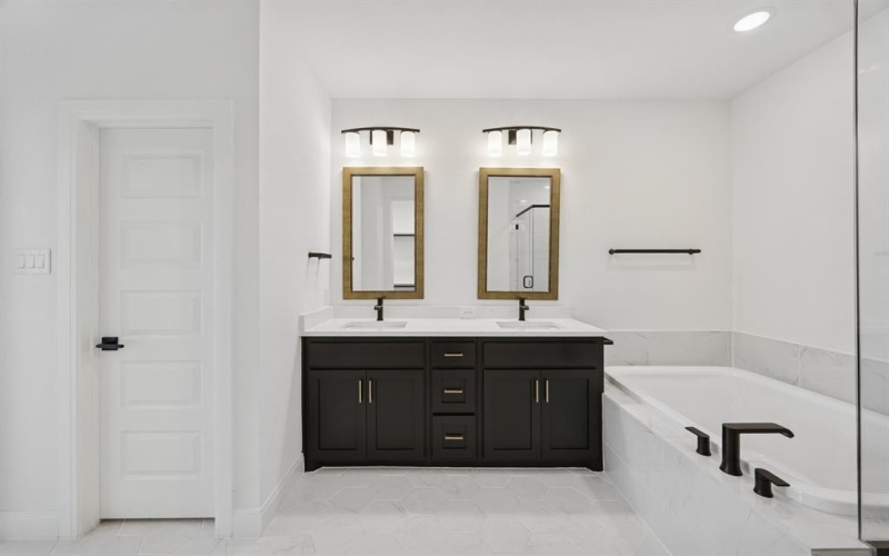 9310 Celestine Avenue, Dallas, TX 75243, 3 Habitaciones Habitaciones , ,2 BañosBaños,Residential,En Venta,9310 Celestine Avenue,0,20970103